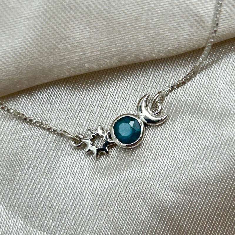Emerald Small Sun And Moon Sterling Silver Necklace