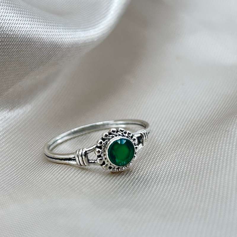 Sterling Silver Green Onyx Crystal Ring