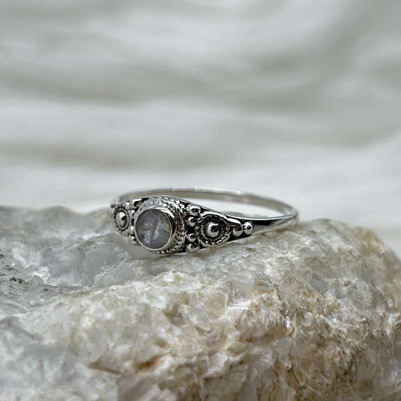 Sterling Silver Moonstone Faceted Crystal Ring