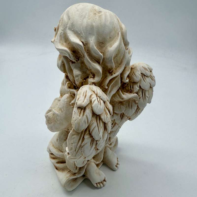 Angel Praying Statue