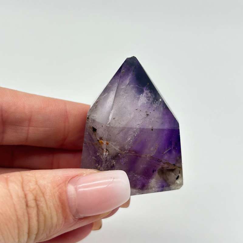 Chevron Amethyst Point
