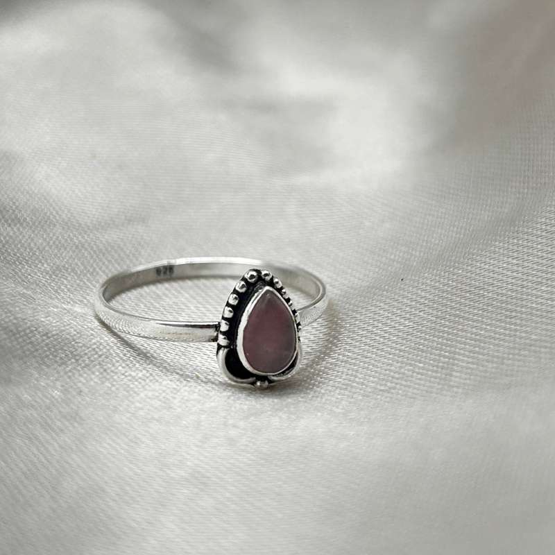 Sterling Silver Rose Quartz Ring