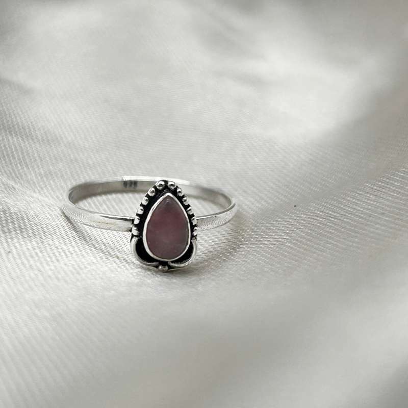 Sterling Silver Rose Quartz Ring