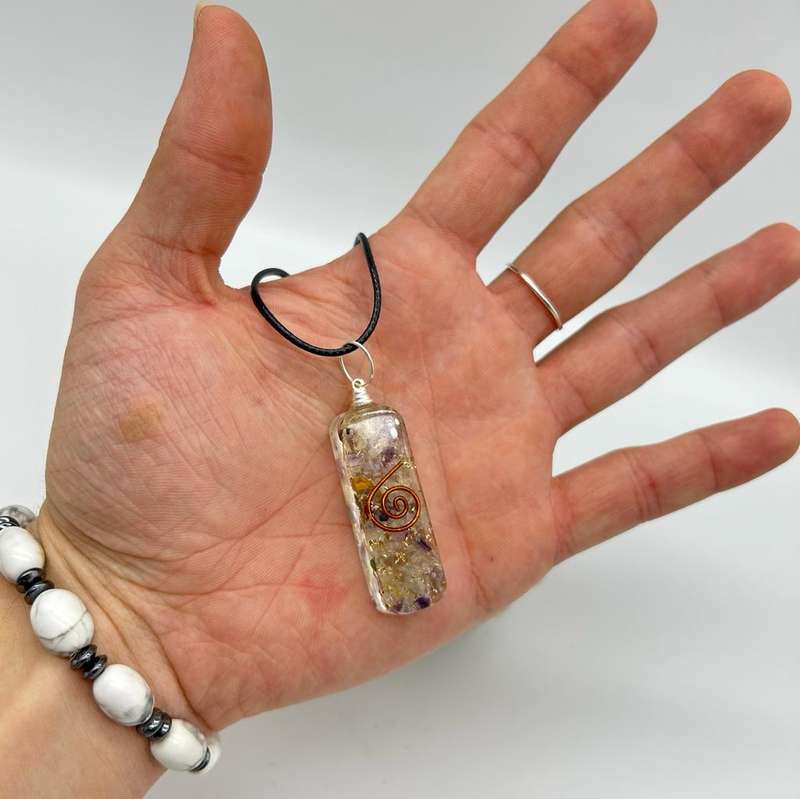 Fluorite Orgonite Pendant for Mental Stability