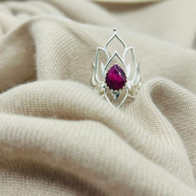 Elven Sterling Silver Faceted Ruby Crystal Gemstone Ring