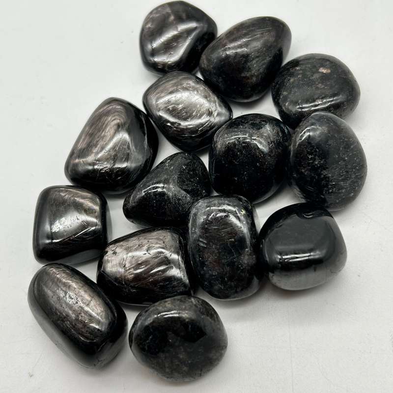 Tumbled Nummite