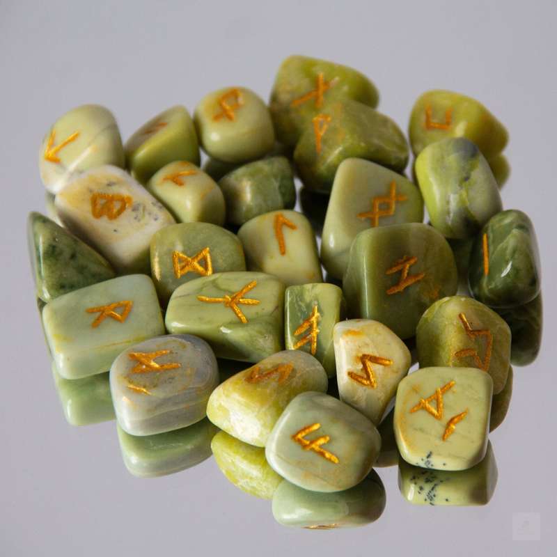 Serpentine Rune Divination Kit