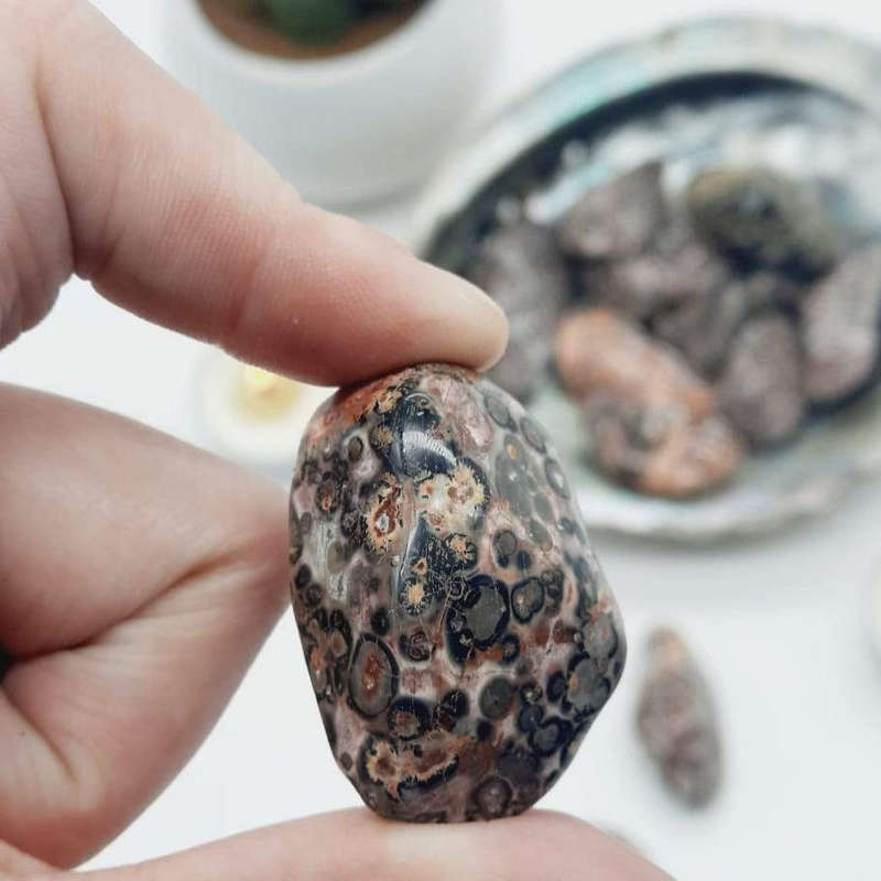 Small Tumbled Leopard Skin Japer