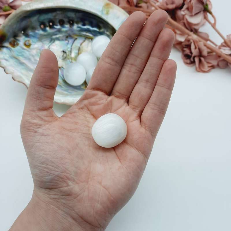 Tumbled Selenite Pearl