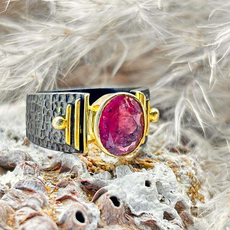 Sterling Silver Rhodium Plated Faceted Rubelite Crystal Gemstone Ring