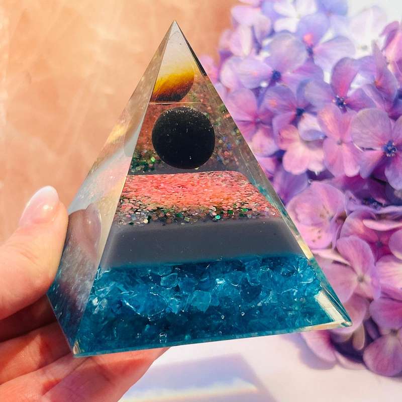 Plutos Shadow Orgonite Pyramid