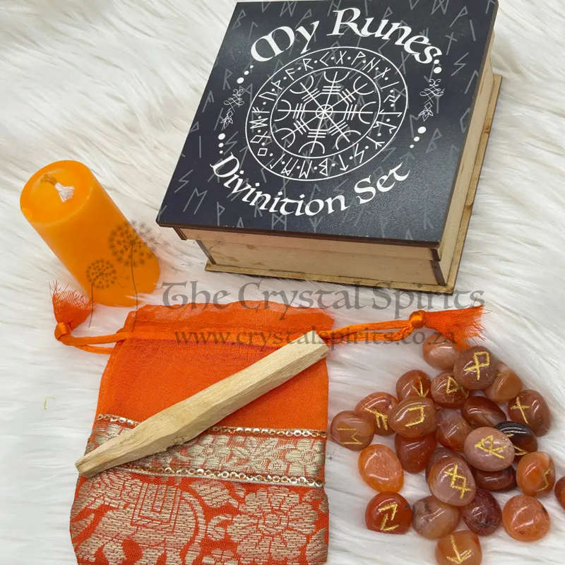 Carnelian Rune Divination Kit