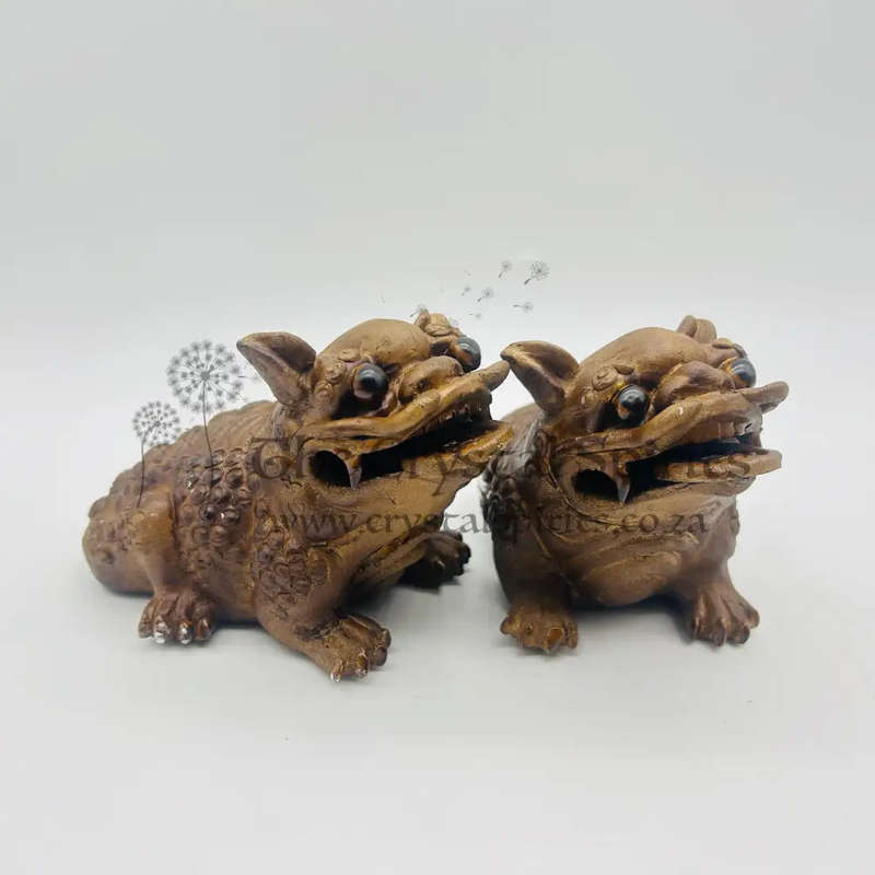 Clay Pixiu Pair - Brown