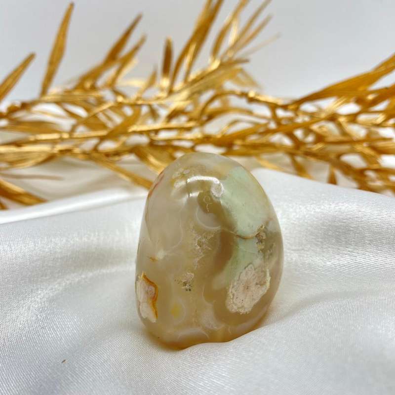 Peace and Passion Flower Agate Oval