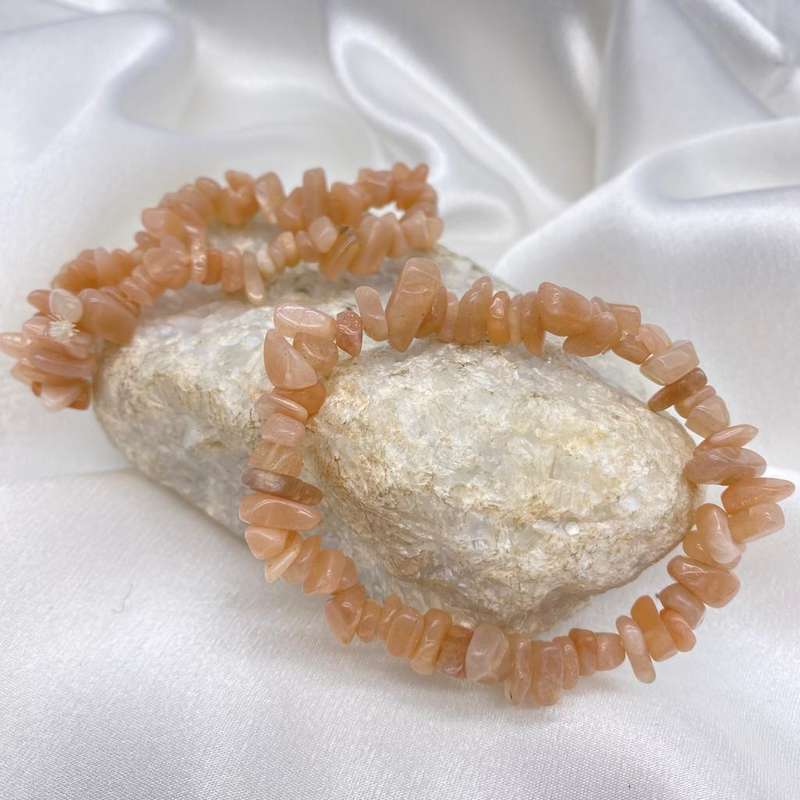Indian Moonstone Chip Gemstone Bracelet