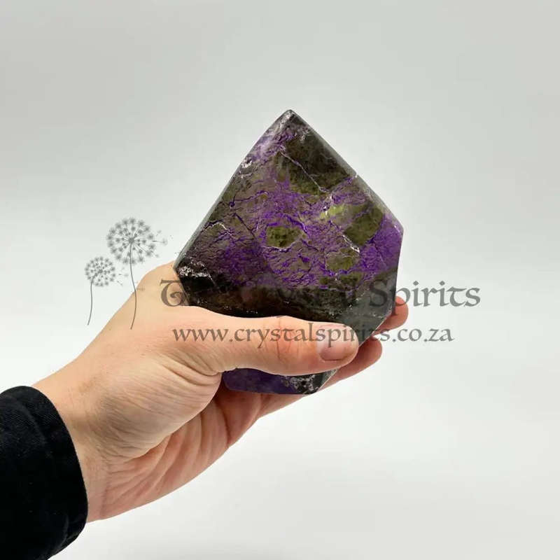 Freeform Stichtite-in-Serpentine