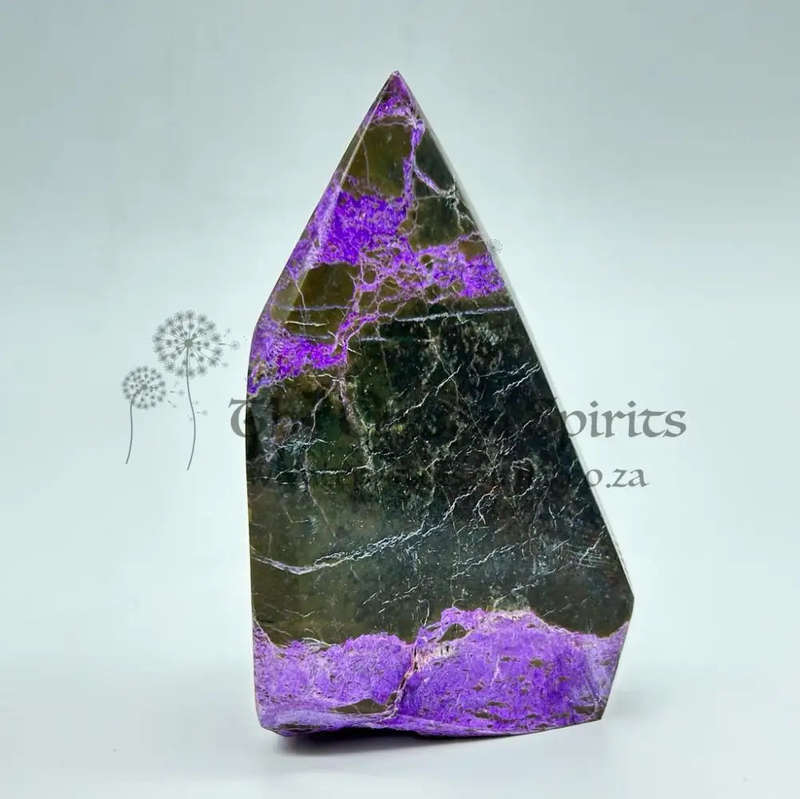 Freeform Stichtite-in-Serpentine