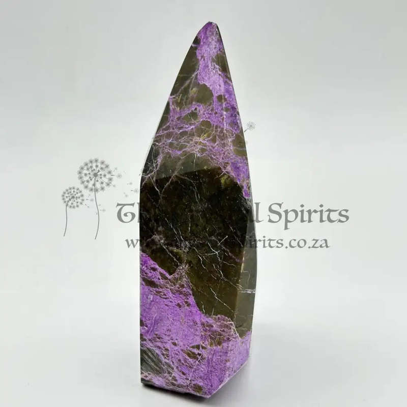 Freeform Stichtite-in-Serpentine
