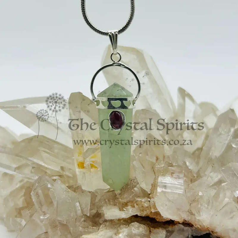 Green Aventurine with Garnet Cabochon DT Crystal Pendant