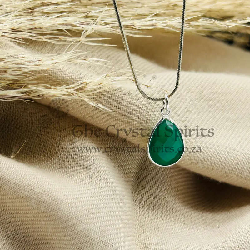 Green Onyx Faceted Sterling Silver Crystal Pendant