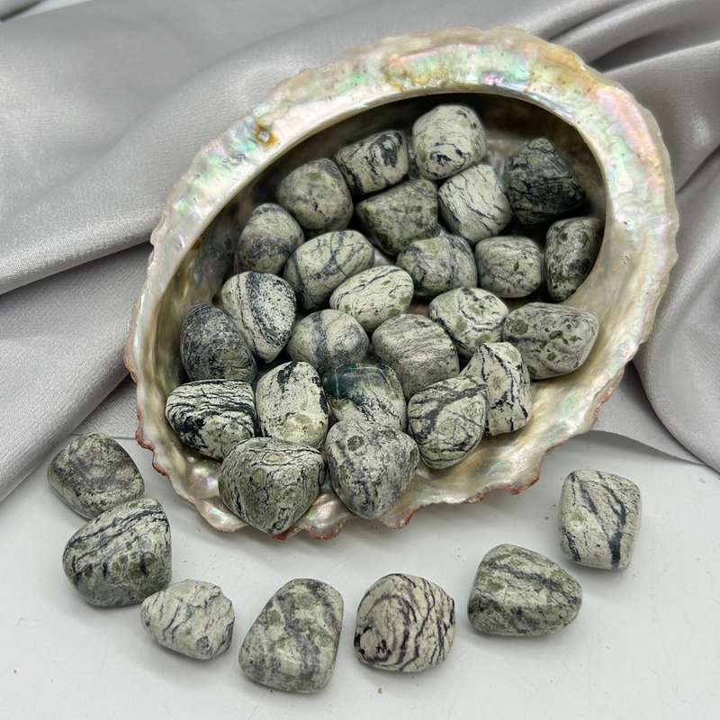 Tumbled Seraphanite