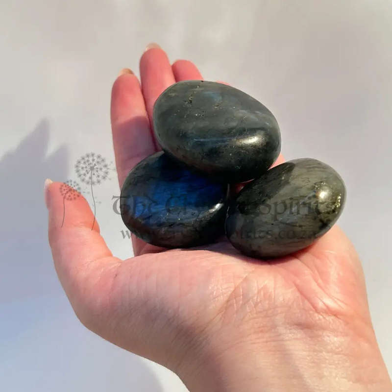 Labradorite Crystal Pebels