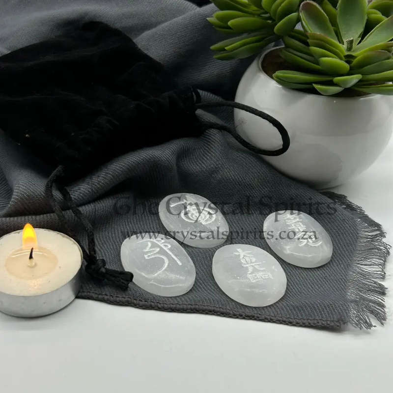 Selenite Usui Reiki Healing  Palm 4 Piece Set