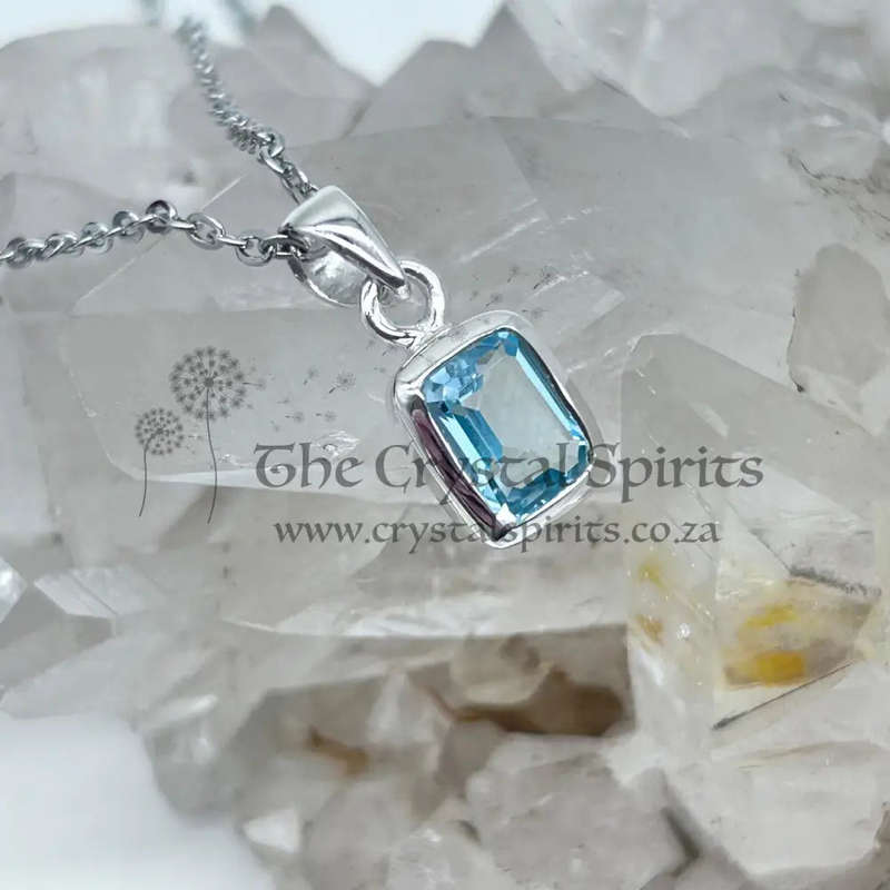 Sterling Silver Blue Topaz Pendant