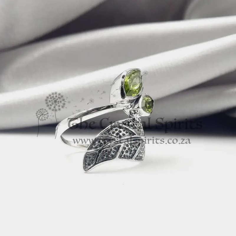 Sterling Silver Faceted 2 Stone Leaf Peridot Crystal Ring