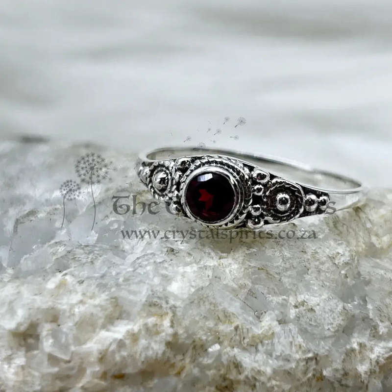 Sterling Silver Garnet Faceted Crystal Ring