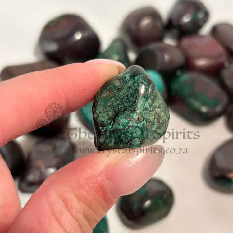 Tumbled Cuprite