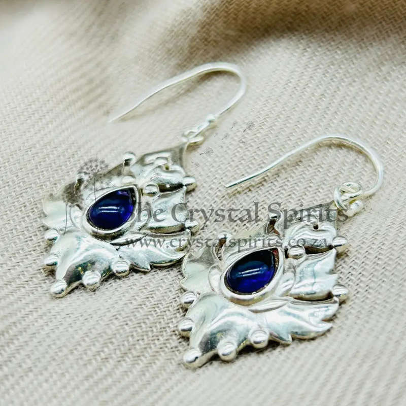 Unveiling Intricate Beauty: Sterling Silver Damask Amethyst Cabochon Earrings
