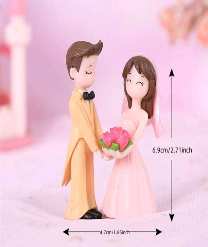 Wedding Topper Bride and Groom
