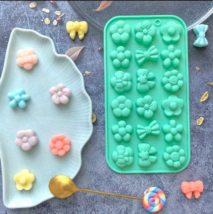 Silicone Mould Chocolate Flowers and Bow