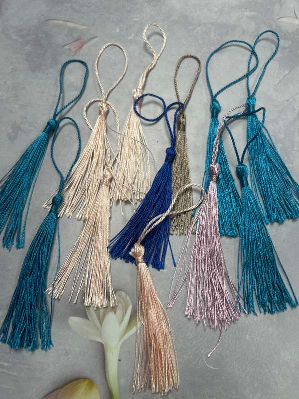 Bookmark Tassel 12 Mix Colors 12cm