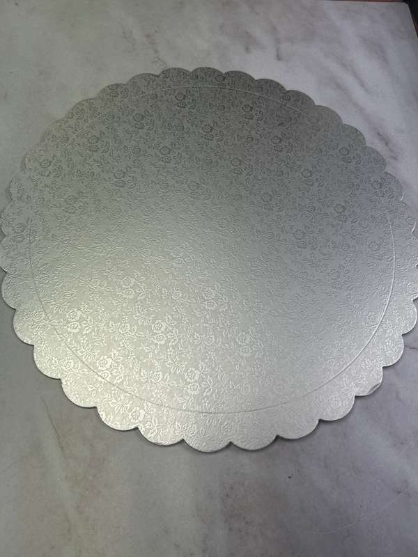 Cake Board Base Silver 35cm