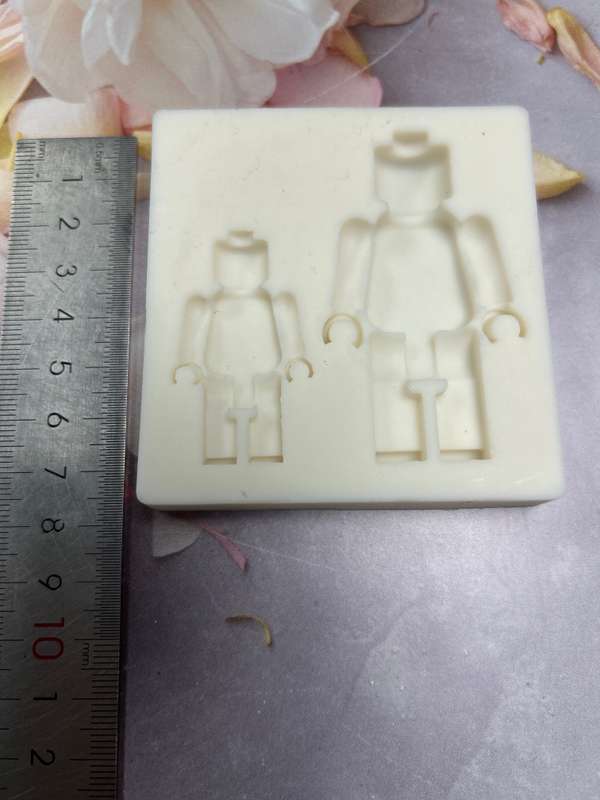 PRE LOVED Silicone Mould Lego