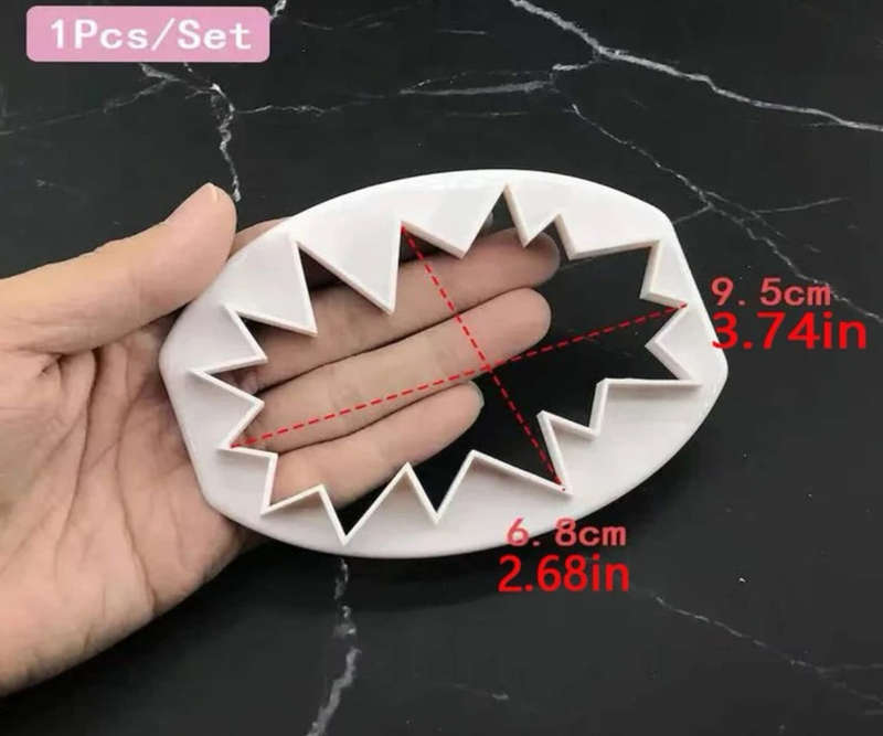 Pow plastic cutter