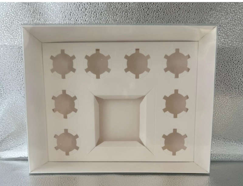 White Cake Box Bento 9 Cavity