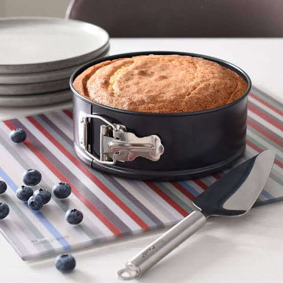 Round Springform Pan 18cm