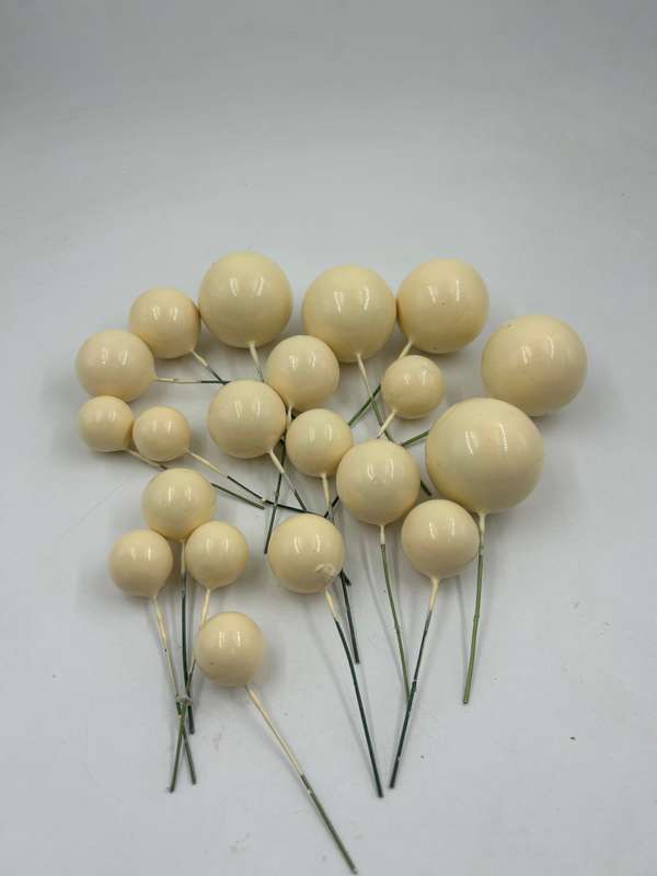 20pc Cake Topper Polystyrene Faux Balls Yellow Cream
