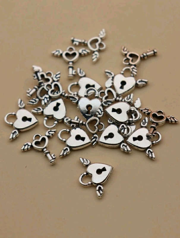 Charm Pack Heart Lock 20pcs