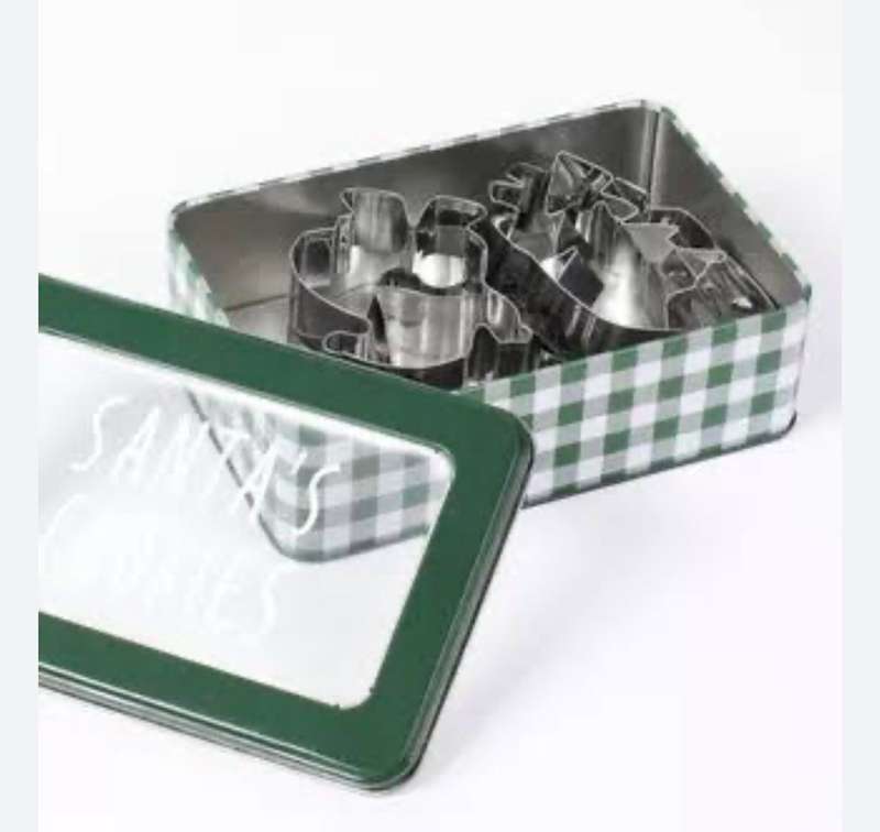 6pc Metal Cookie Cutter Christmas in a Tin