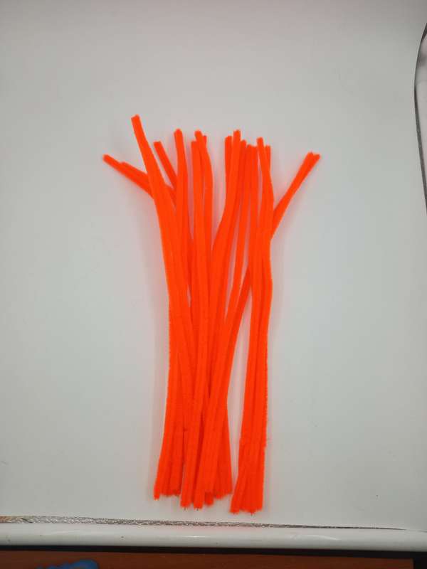 30cm Red Pipe Cleaners 20pc
