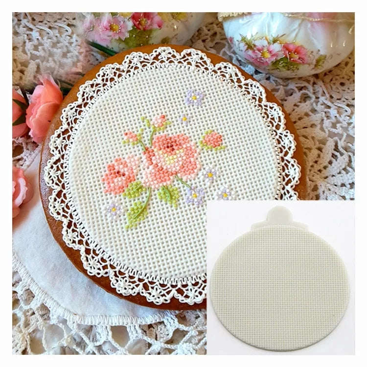 Cross Stitch hessian lace mat 12.5cm