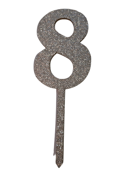 Nr8 Silver  wooden number topper with glitter. 7cm