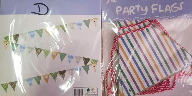 Party flags Cardboard, D