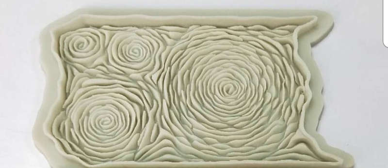 Ruffle rose silicone onlay mat, A