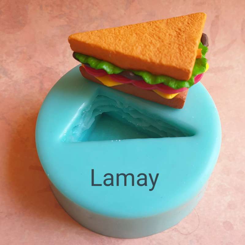 Sandwich silicone mould, 3.1x2.3x2cm