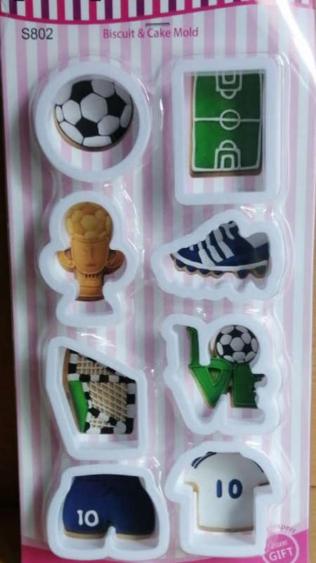 S802 Sport Soccer plastic cutter set